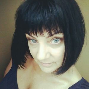 Meet your Posher, Roni